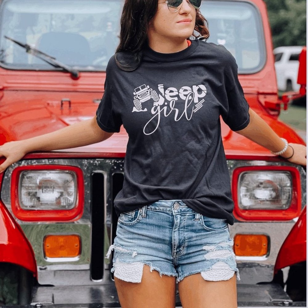 Vintage Jeep Girl T-shirt, Jeep Shirt For Women, Gift For Jeep Lovers, Jeep Tee